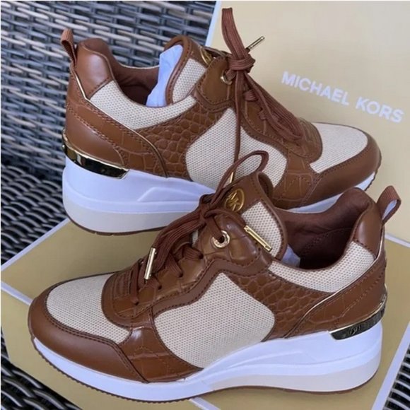 Michael Kors Crista Trainer Two Tone Canvas WMNS - Picture 11 of 16